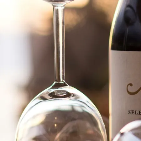 Superior G: Private Pool & Concierge