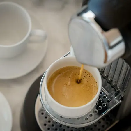 Superior G: Private Pool & Concierge