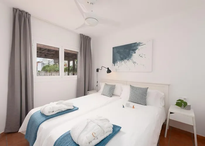 Apartment Superior G: Private Pool & Concierge