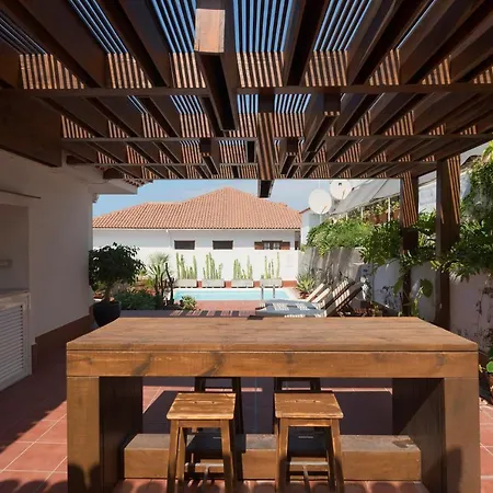 Superior G: Private Pool & Concierge Apartmán